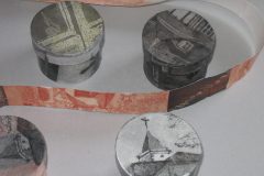 livres-boites-dartistes-006-scaled